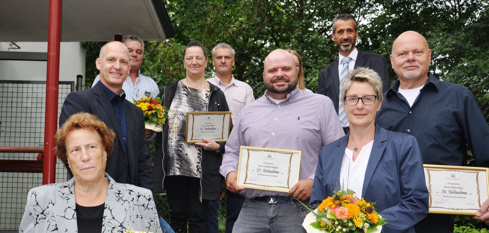 50 und 25 Jahre auf dem Jahrmarkt Jahrmarktsbürgermeister